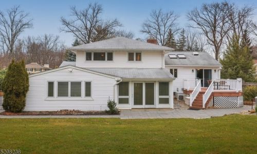 1364 Graymill Dr, Scotch Plains NJ  07076-4725 exterior