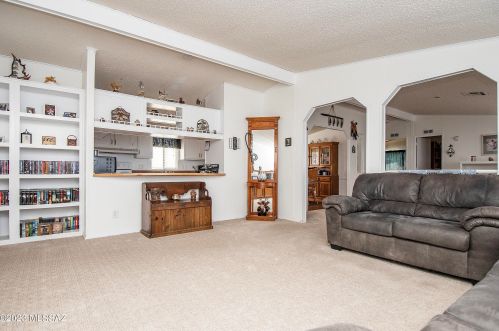 7205 Camino De Oeste, Tucson AZ  85742-9676 exterior