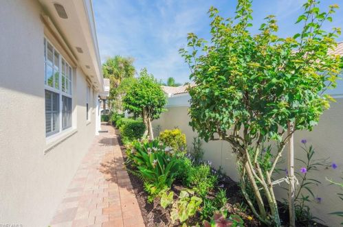 3634 Exuma Way, Naples, FL 34119-1622