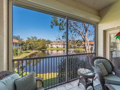 1190 Egrets Walk Cir, Naples FL  34108-2471 exterior