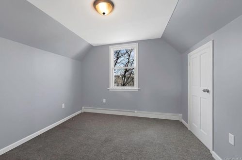 140 13 Ave, Mount Vernon NY  10550-2818 exterior