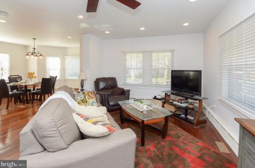 266 Park Ave, Camden NJ  08108-2921 exterior