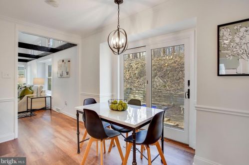 220 Hansell Rd, Newtown Square PA  19073-2509 exterior