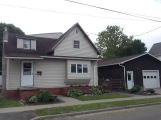 71 Fulton St, Hornell, NY 14843-1443