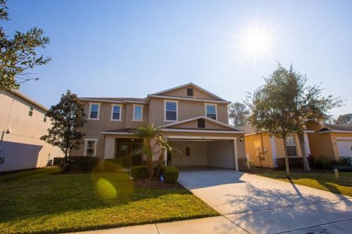 4702 Blue Diamond St, Kissimmee, FL 34746-6123