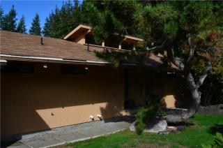 3971 Country Ln, Bremerton, WA 98312-1635