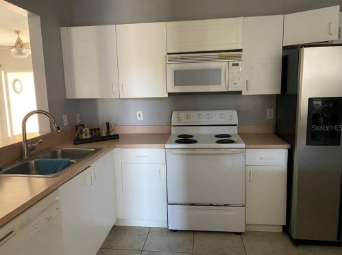 521 Villa Del Sol Cir, Orlando, FL 32824-9463