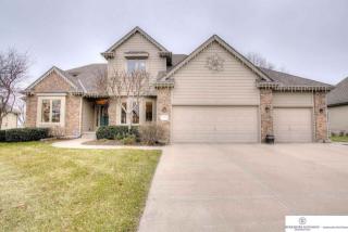 10008 173rd Cir, Omaha, NE 68136-1929