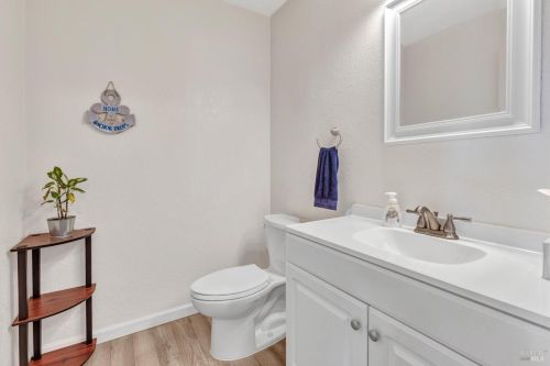 301 Rosemarie Pl, West Pittsburg CA  94565-6705 exterior
