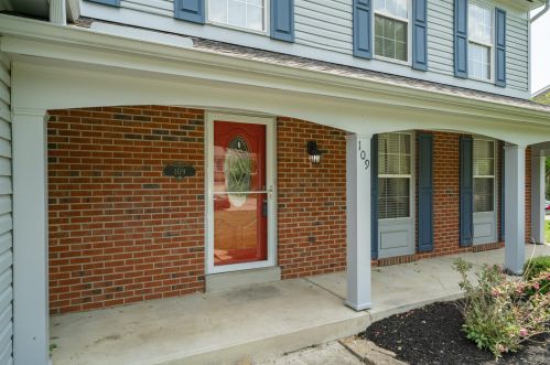 109 Lk Park Dr, Grants Lick KY  41001-1372 exterior