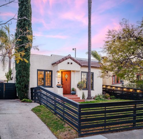 4762 Mountain View Dr, San Diego CA  92116-2250 exterior