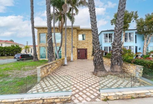 3401 Ocean Blvd, Long Beach, CA 90803-2650
