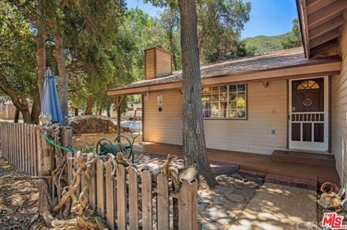 15770 Spunky Canyon Rd, Santa Clarita, CA 91390-4905
