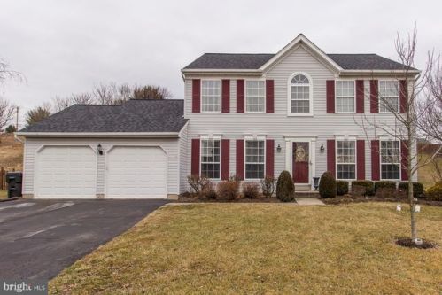 608 Appaloosa Rd, Collegeville, PA 19473-1861