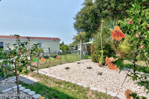 704 Silverthorn Ct, Sebastian FL  32976-7349 exterior