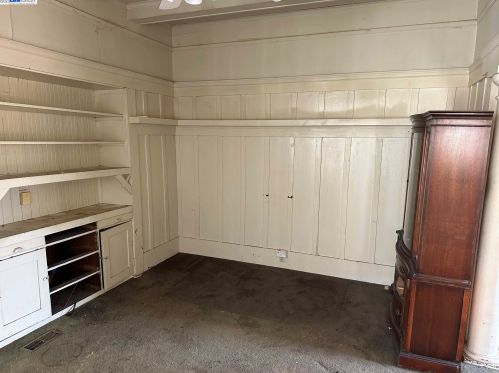 2216 25th St, Oakland CA  94606-3536 exterior