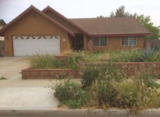 517 Spring Ln, Lemoore CA  93245-2450 exterior
