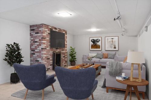 2925 Waubenoor Dr, Green Bay WI  54301-1526 exterior