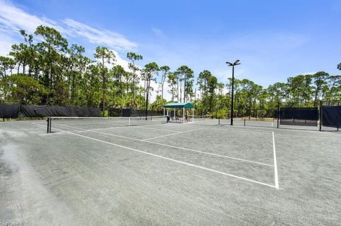 5080 Cedar Springs Dr, Naples FL  34110-2325 exterior