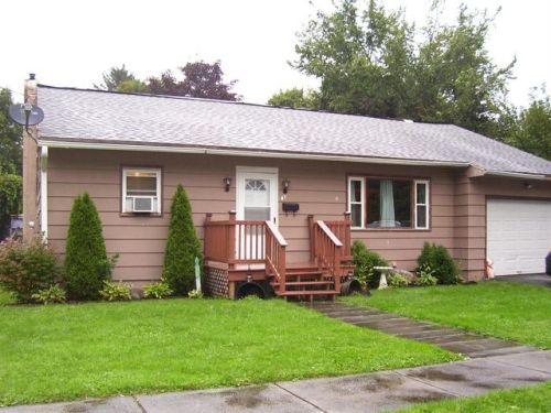 41 Waite St, Springvale, NY 13815-1129