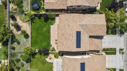 22479 Leaf Spring Ct, Santa Clarita, CA 91350-2210