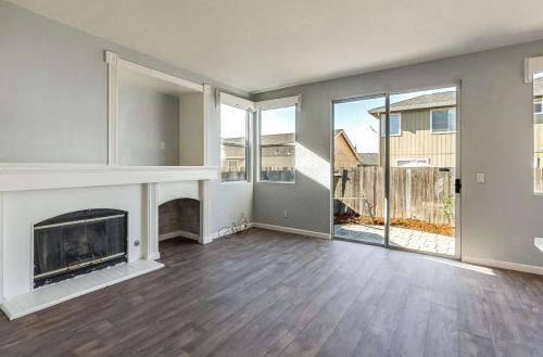 2343 Turquoise Way, Santa Rosa, CA 95404-5381