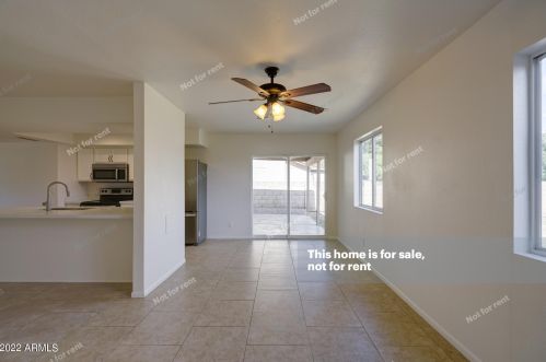 2157 Behrend Dr, Phoenix AZ  85027-4125 exterior