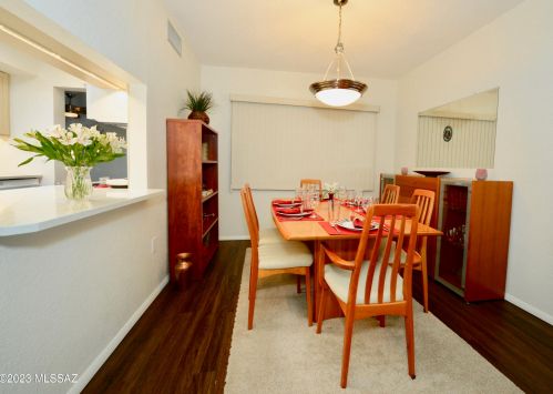 297 Calle Herboso, Green Valley AZ  85614-4114 exterior