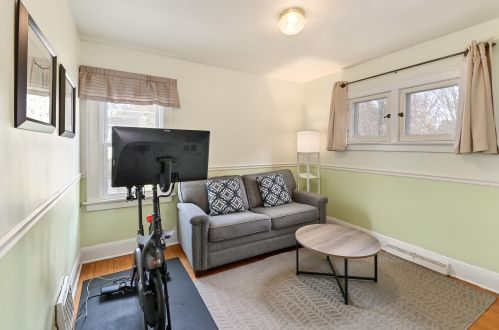 2559 63, Milwaukee WI 53219-2628 exterior