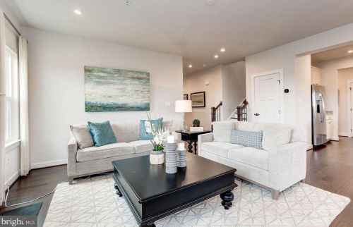 33 Winifred Dr, Hanover PA  17331 exterior