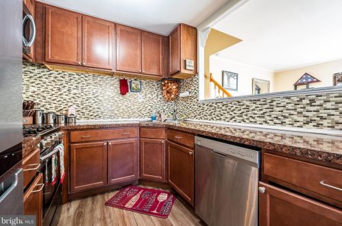 605 Cherry St, Lansdale PA 19446-3908 exterior