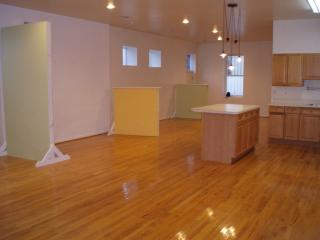 1327 Naylor Ct, Washington, DC 20001-4367