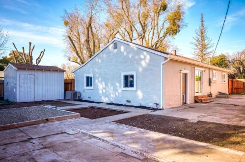 1928 Potter Ave, Modesto CA  95350-3669 exterior