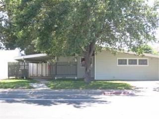 53 Beamer St, Woodland, CA 95695-2749