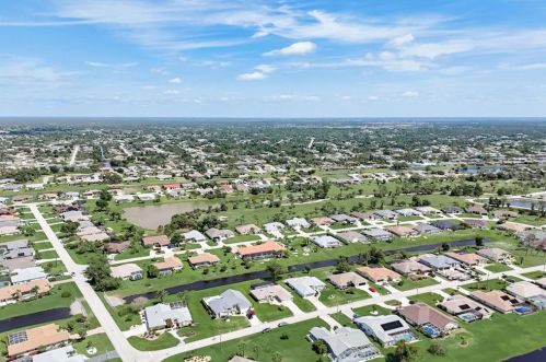 51 Sportsman Ct, Placida FL  33947-1909 exterior