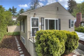 3928 Pilgrim St, Seattle WA  98118-5718 exterior