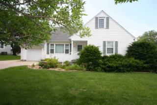 302 Wilson St, Williamsburg, IA 52361-9645