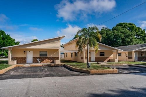 1910 Boulevard St, Bartow, FL 33830-4205