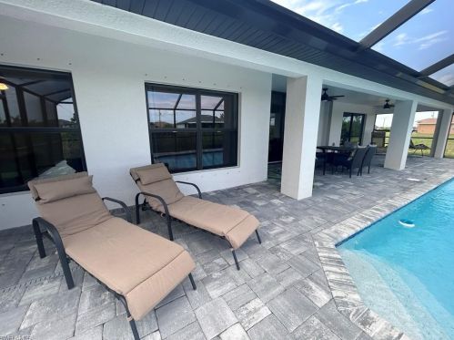 2227 2 Ter, Cape Coral FL  33990-1024 exterior