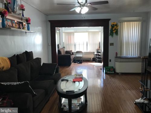 5941 6th St, Philadelphia, PA 19120-1336
