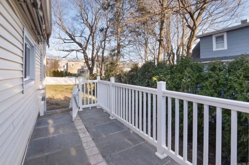 26 Park Pl, Rye Brook NY  10573-3527 exterior