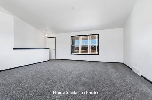 2101 Bufflehead Ln, Green Bay, WI 54311-6077