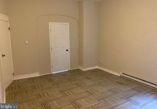 309 Crescent St, Harrisburg PA  17104-1815 exterior