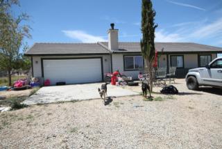 11124 Johnson Rd, Phelan, CA 92371-9860