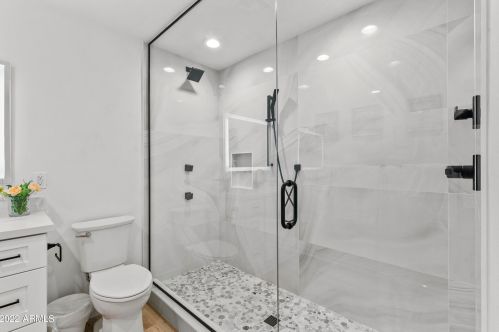 7834 Glenrosa Ave, Scottsdale AZ 85251-2732 exterior