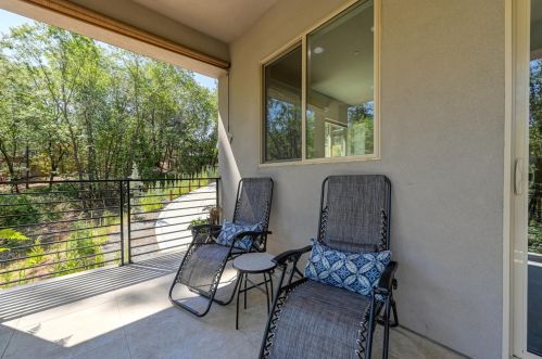 559 Greenwood Dr, Meadow Vista CA  95722-9708 exterior