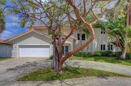 2102 7th Ct, Boca Raton, FL 33486-6951