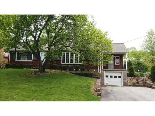 410 Summit Ave, Ligonier, PA 15658-1429