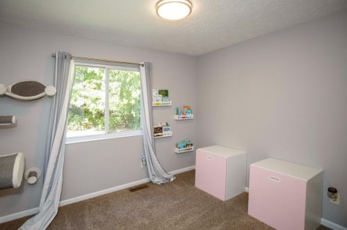 39 Amelia Park Dr, Amelia OH  45102-1898 exterior