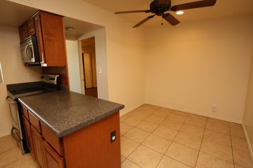 4054 Pomona Rd, Tucson AZ  85705-2425 exterior